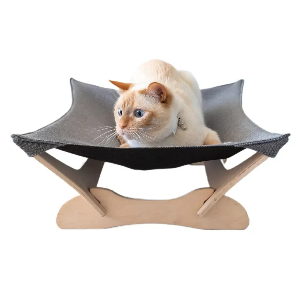 Гамак-лежак для котів PetJoy 55х45х18 см - біло-сірий