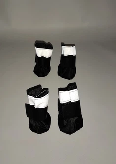 Взуття для собак DogClub Мішечки/липучка Black 2" (2,7*3,4 см)