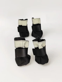 Взуття для собак DogClub Мішечки/липучка Black 2" (2,7*3,4 см)