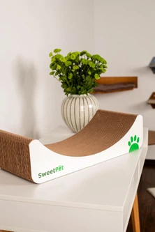 Sweet Pet Кігтеточка (дряпка) лежанка для кішок SweetPet Moonset 60х24х15 см.