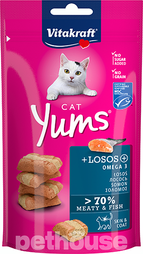 Vitakraft Cat Yums з лососем та Омега-3