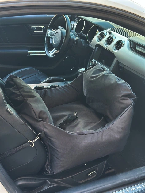 Автокрісло автогамак лежак сумка-переноска для собак та котів з 52х52 см Incor Чорний (І-154)