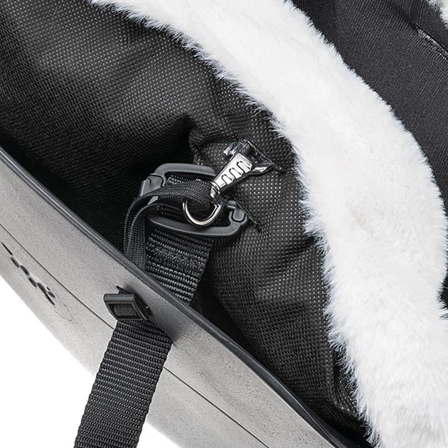 М'яка зимова переноска для маленьких собак Ferplast With-Me Winter Black
