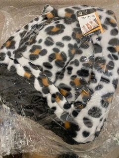 Без бренда М'який будиночок для собак та кішок Pet Pet Toys 27х27 см Різнокольоровий