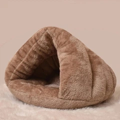 Без бренда Лежак для кішок та собак трикутник S 40*35*28 - коричневий