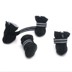 Zoo Hunt Ботиночки для собак і кішок Zoo-hunt Фліс чорні міні 3х4х7,5 см