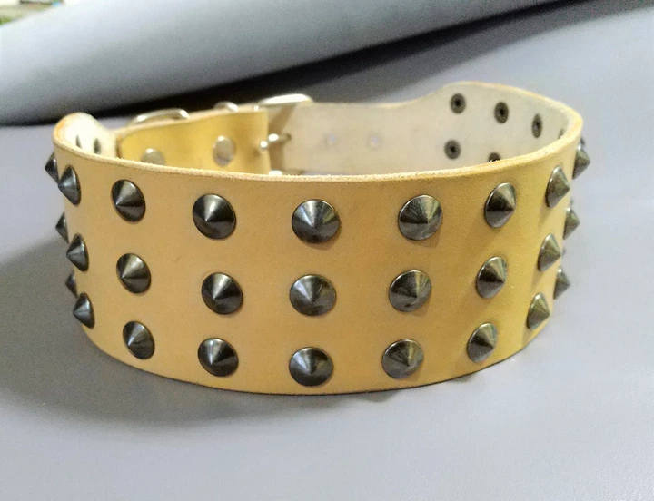 Шкіряний нашийник для собаки Lockdog M(30-44 см) 000240105