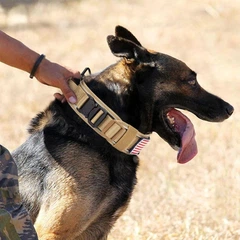 Без бренда Нашийник для собак Harness Tactical, широкий нейлоновий з металевою пряжкою-фастекс, Коричневий L (181L-KHAKI)