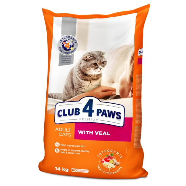 Club 4 Paws Корм з телятиною для дорослих котів