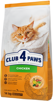 Club 4 Paws Корм з куркою для дорослих котів