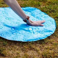 Килимок охолоджуючий для собак Nobby L Bubble Disc, d80см блакитний Н62283