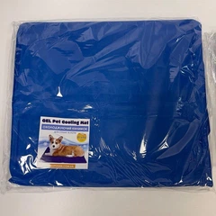 Derby Охолоджуючий килимок для собак GEL Pet Cooling Mat 81х96 см