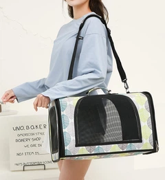 Сумка переноска для котів собак 46x28x30 см CosmoPet CP-48 (L) Green