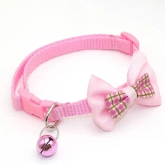 Без бренда "Нашийник з метеликом та дзвіночком" для собак і котів "Paradise" Light-Pink 19-32 cm