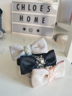 Нашийник-метелик Chloe's Home Perlove для собак сірий S