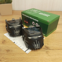 Без бренду Відлякувач світловий з підсвічуванням Solar Repeller With Flashing