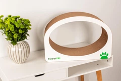 Sweet Pet Кігтеточка (дряпка) лежанка для кішок SweetPet Full moon 60х24х40 см .