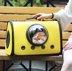 Сумка з ілюмінатором для перенесення котів та собак 41x29x25 см CosmoPet CP-18 Yellow