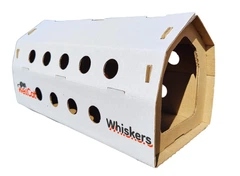 Без бренда Кігтеточка - лежанка дряпка для кішок та котів WellCat Whiskers 54х24х12 см та коробка будинок 55*26*27см